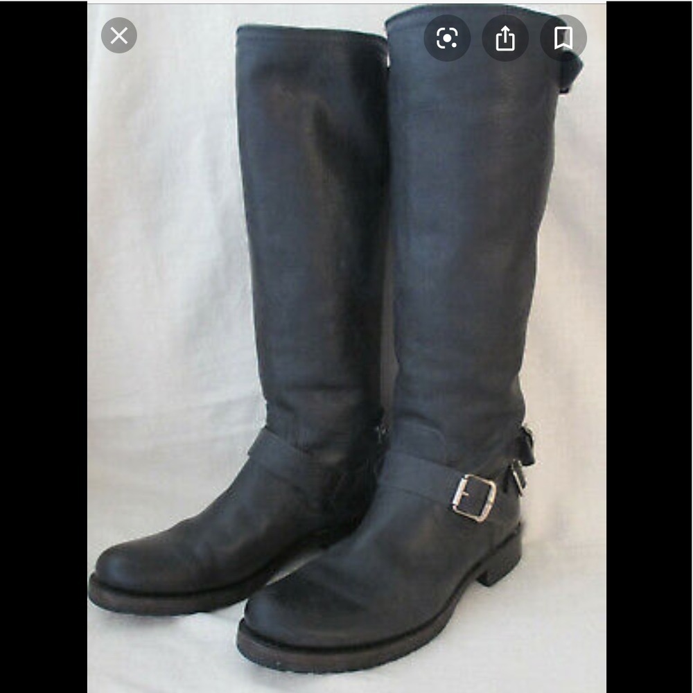 Frye Veronica zip. Size 7.5